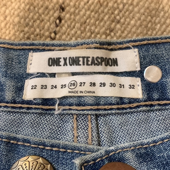 One teaspoon bandit shorts size 26 denim shorts free people shorts boho - Picture 2 of 8